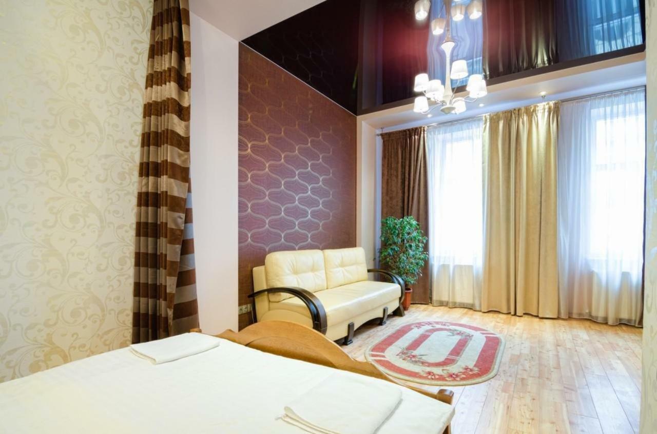 Leogrand Apartments On Doroshenka 34 Leopoli Esterno foto